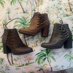 Amazon Women's Lace Up Boots - Brown and Gray